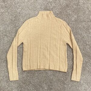 NWOT Calvin Klein Jeans Ribbed Cream Knit Sweater